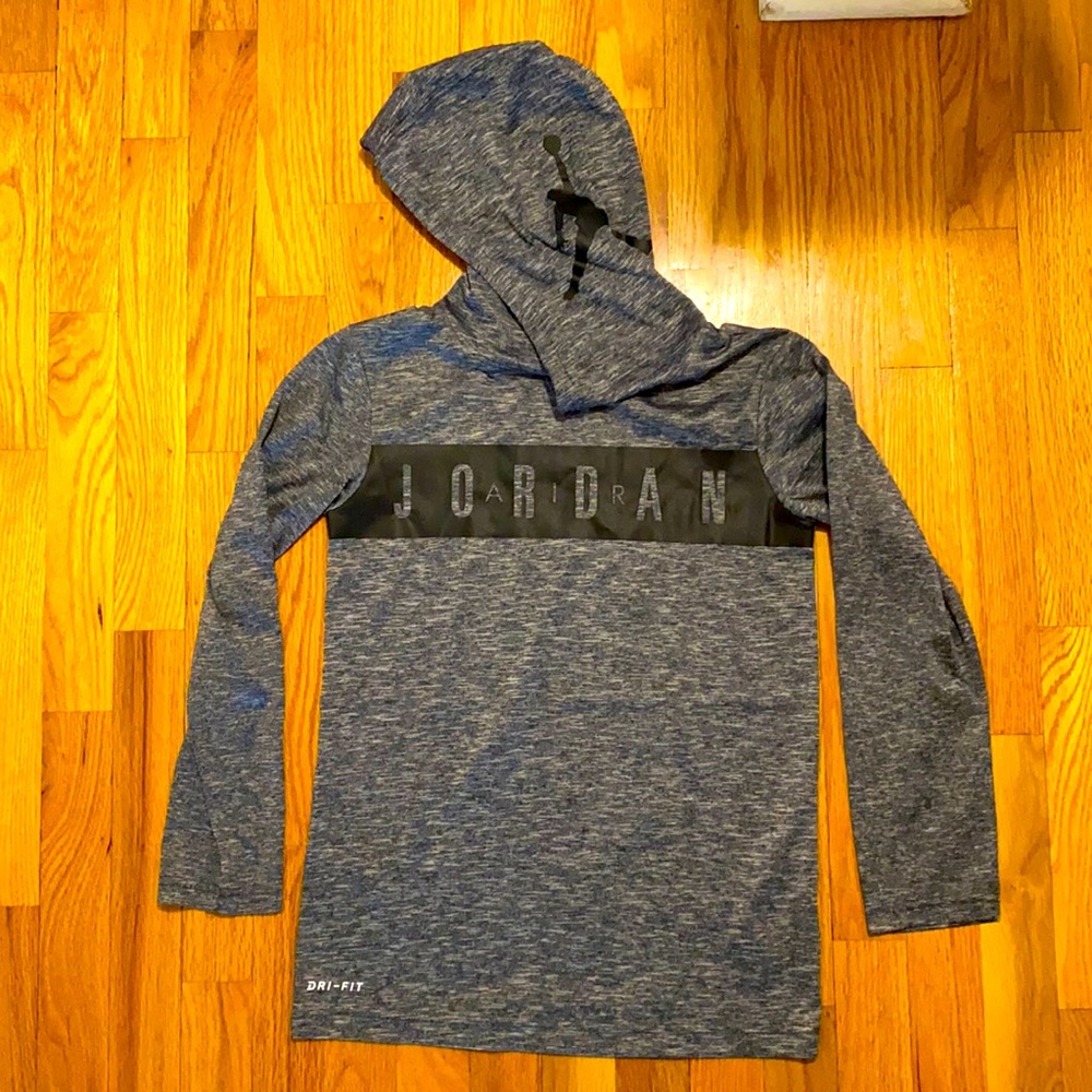 Air Jordan hooded shirt